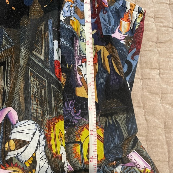 Monster Mash pin-up party dress with pockets - Picture 7 of 8